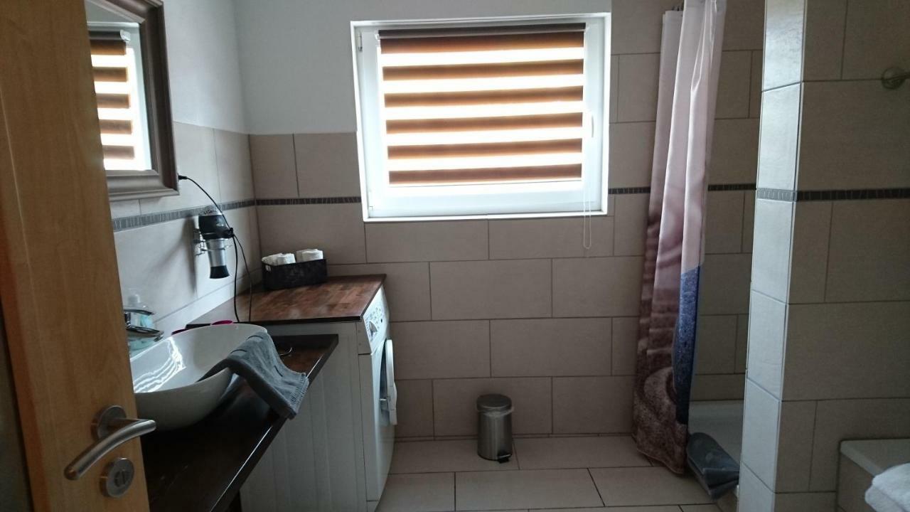 Ferienwohnung Loreley Weisel Esterno foto